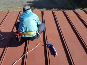トタン屋根の修理方法と注意点をご紹介