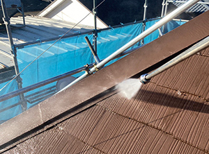 習志野市の貫板交換工事と屋根塗装　高圧洗浄
