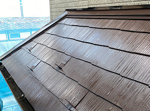 習志野市の貫板交換工事と屋根塗装　中塗り