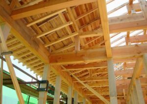 屋根を支える「垂木」！劣化する原因と修理方法を解説