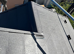 野田市でカバー工法による屋根修理　貫板・棟板金新設